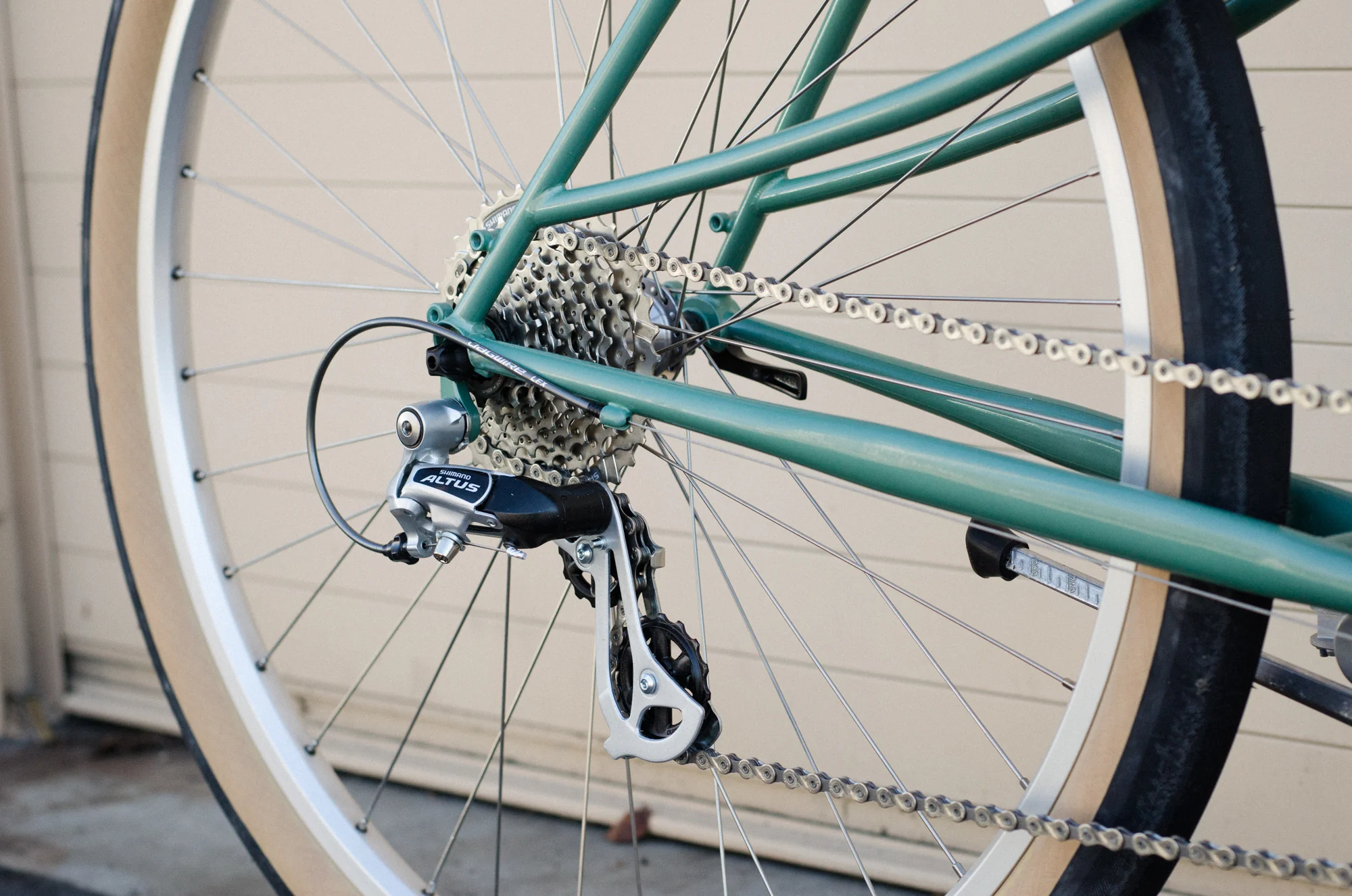 60cm Platypus Web Special - Image 6